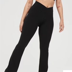 Aerie crossover flared leggings